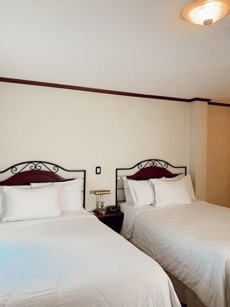 Hotel Gardenia Inn 산살바도르 외부 사진