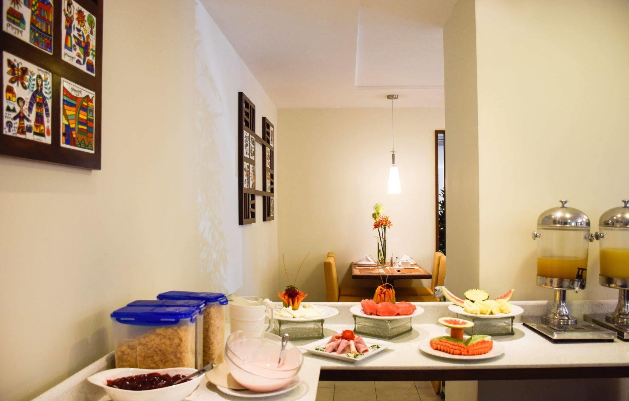 Hotel Gardenia Inn 산살바도르 외부 사진
